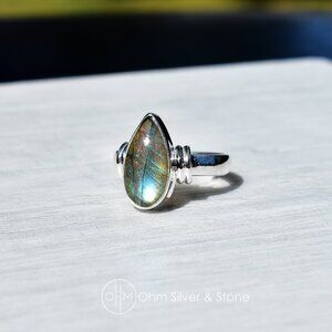 Sterling Silver Labradorite Ring Size 6 – Teardrop Gemstone in 925 Silver